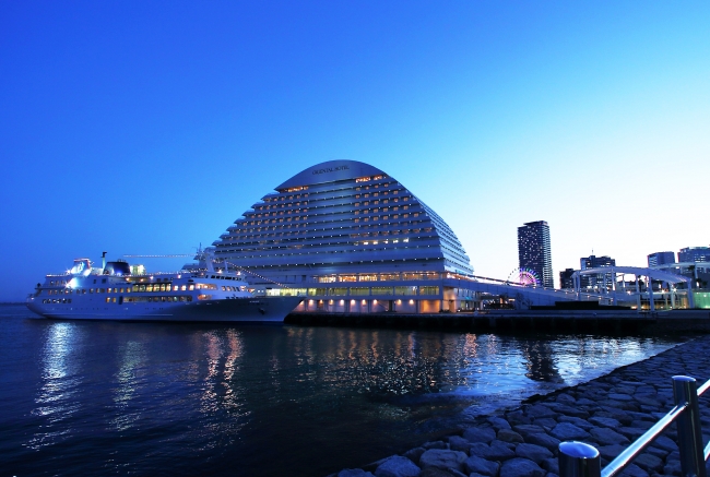 【神戸メリケンパークオリエンタルホテル】海に囲まれたホテルでワンランク上のディスコパーティ「OCEAN DISCOTIQUE」初開催