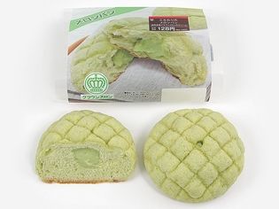 静岡県産「クラウンメロン」＆福島県産「桃」
季節に合わせた菓子パン発売