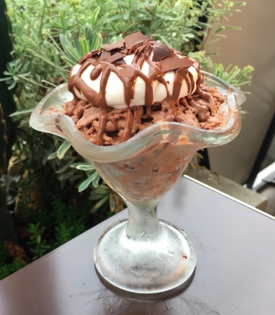 新食感！ほろほろ、ふんわり、とろける。鎌倉のアロマ生チョコ専門店「CHOCOLATE BANK」から、最新夏ナマスイーツ「生かき氷 チョコレート」が登場！