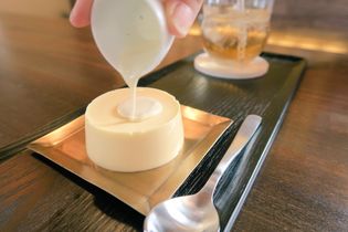 チーズがコンセプトの“隠れ家”のようなカフェ＆バーが
福岡の中心にオープン！軽食からデザートまでチーズづくし！