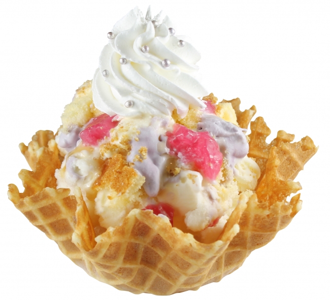 コールドストーン×バンタン
卒業修了制作展から生まれた
“すみれ”を使ったアイスクリーム販売開始