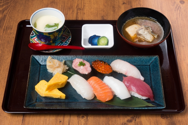 「握り寿司」：1,380円（＋税）