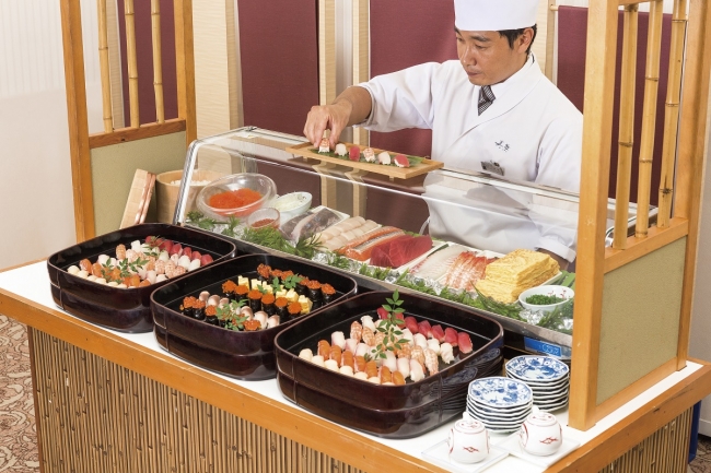【オリエンタルホテル 東京ベイ】洋食レストランにお寿司の屋台と中国料理コーナーが出現！　レストラン グランサンク、火曜日と水曜日にスペシャルデー開始