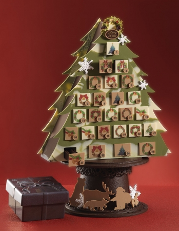 【リーガロイヤルホテル（大阪）】アドベントカレンダーモチーフのクリスマスツリー型チョコレート「ショコラ・カランドリエ」