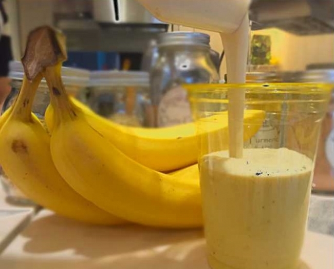 バナナジュースでおいしい栄養補給はいかがでしょうか