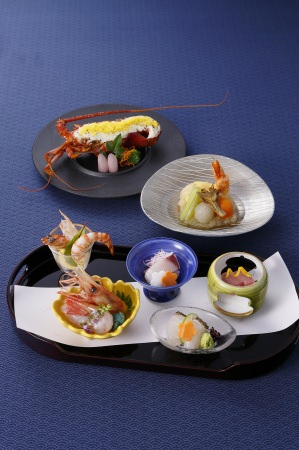 《日本料理》2月「旬彩」テーマは”海老”