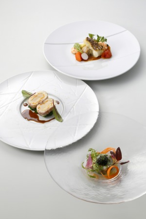 《欧風料理》3月「スペシャリテ」テーマは”桜鯛”