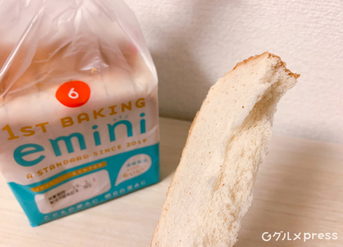 『emini 食パン』