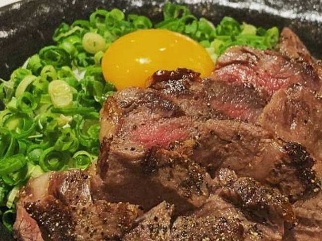 忍者の世界がコンセプトのレストランに忍者ショップ併設、4月26日にオープン。新宿駅西口から徒歩5分、レストラン利用のお客様は商品30%オフ