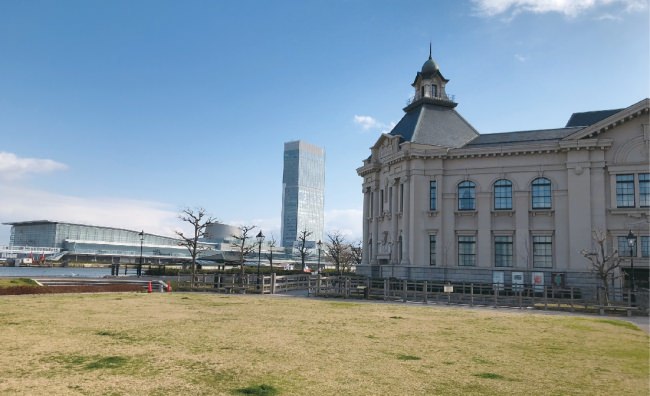 中継場所：「みなとぴあ（新潟市歴史博物館）」芝生広場