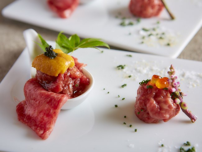 特製極み雲丹ユッケ寿司