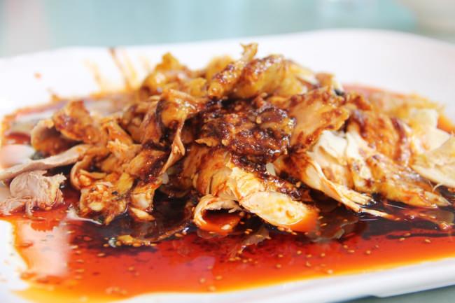 第5弾で食べる料理の一つ、四川省崇州の名物「天主堂鶏片」