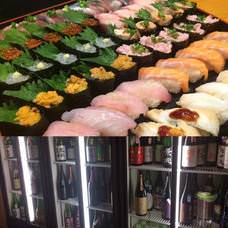 全長55cm！SNSで話題の最新韓国グルメ「ロングユッケ寿司」を
全国7店舗で8月18日(日)～29日(木)期間限定、半額で提供