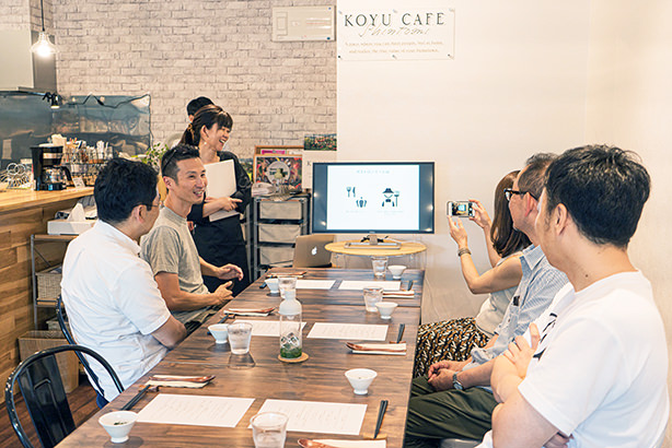 2年間で1万人以上の関係人口を創出している宮崎県新富町。「こゆ野菜カフェ」はその案内所として機能しています。
