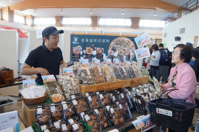 タピオカドリンク専門店「瑪蜜黛（モミトイ）」が
宮城、岩手、東京、神奈川に
新規店舗をオープン！