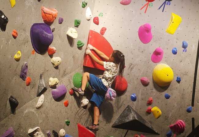 ボルダリング（イメージ）