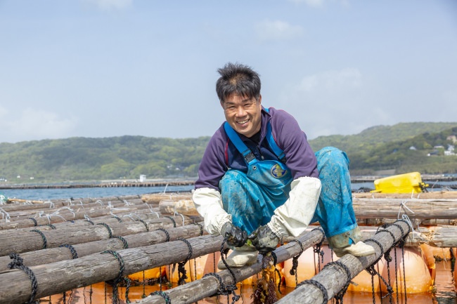糸島市岐志漁港で牡蠣の養殖をする「牡蠣小屋大黒丸」中西圭一郎さん