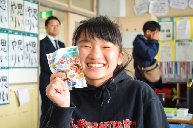 大森裕子『パンのずかん』が、第6回「贈りたい本大賞」受賞作に決定！　老若男女に人気の食べ物図鑑絵本！