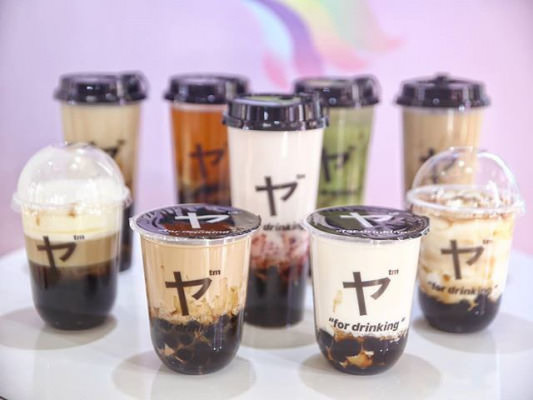 タピオカドリンク専門店「三茶ヤ」関西3号店が大阪・堺東駅前に 2019.12.9（月）オープン！まるで、くず餅のような大粒のタピオカがどっさり