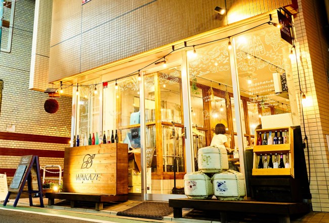 三軒茶屋醸造所 併設飲食店「WhimSAKE&TAPAS」外観