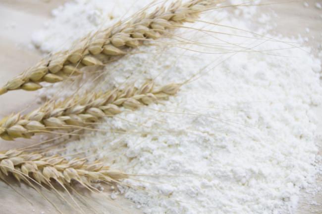 北海道十勝産の高級小麦「ゆめちから」を100％使用