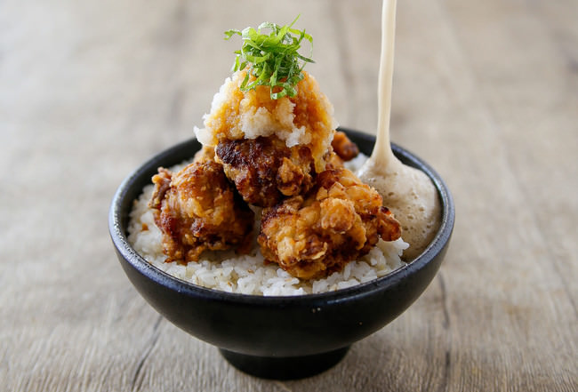 おろしそ旨味唐揚げとろろ丼