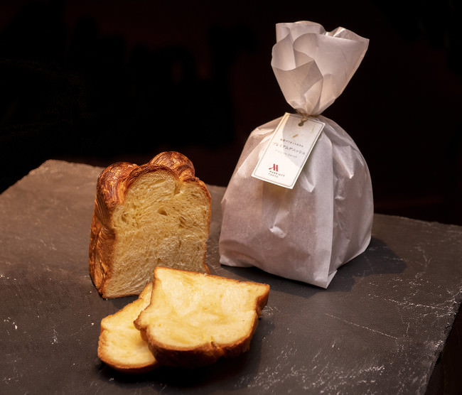 東京マリオットホテル　厳選食材を贅沢に使用　プレミアムな食パン2種を発売