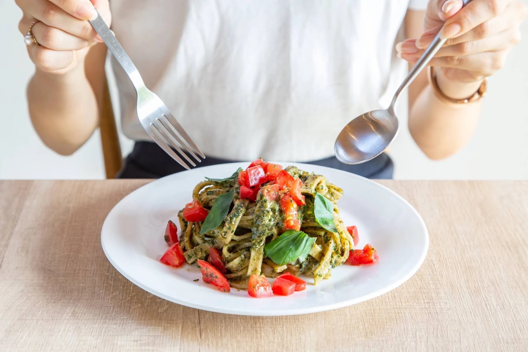 こんにゃくヌーボー解禁!10/30より新芋祭りを開催
収穫したて『新芋・群馬の生芋こんにゃく』を使用した
新メニューがこんにゃくバイキングに登場!