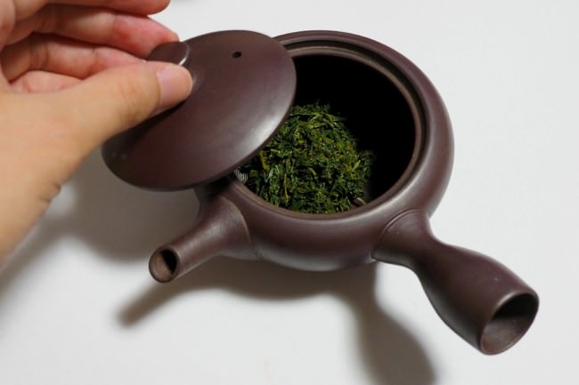 飲み終わった後は急須で入れて楽しむ