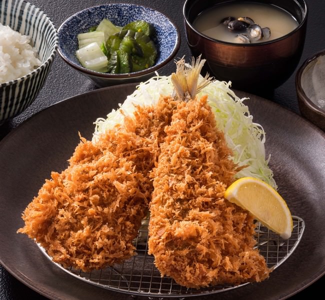 【LINEポケオ】で人気の丼2種類が500円（税込）‼　11月6日・7日・8日は、うまい・安い・便利な磯丸水産でテイクアウト♪ 　