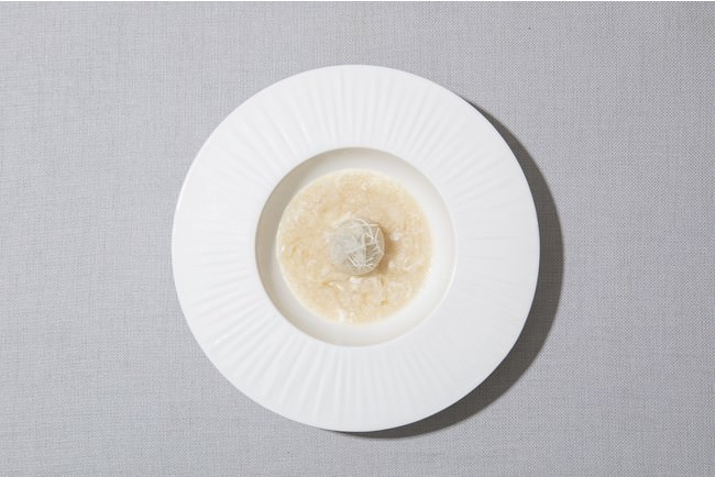吸 物【月白】 「国産伊勢海老と白い卵スープ」