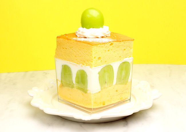 台湾カステラショートケーキ シャインマスカット　¥980