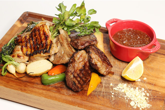 ディナー～アラカルト肉盛りプレート