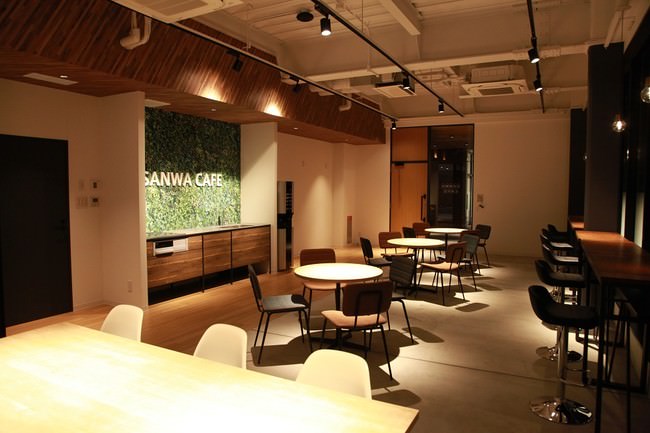 カフェのような雰囲気で食事ができるSANWA CAFE