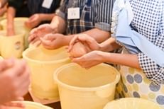 静岡県焼津市が2日間だけの幻のイベントを都内で開催！
三國清三氏が焼津食材を用いてメニュー考案した
至高のフレンチに延べ126名をご招待　
「オテル・ドゥ・焼津」