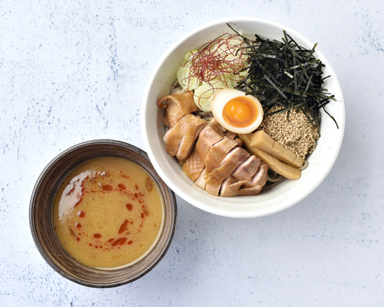 鶏チャーシューかつお節バターつけ蕎麦