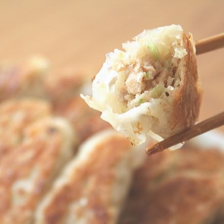 伊丹餃子なかむら 餃子イメージ