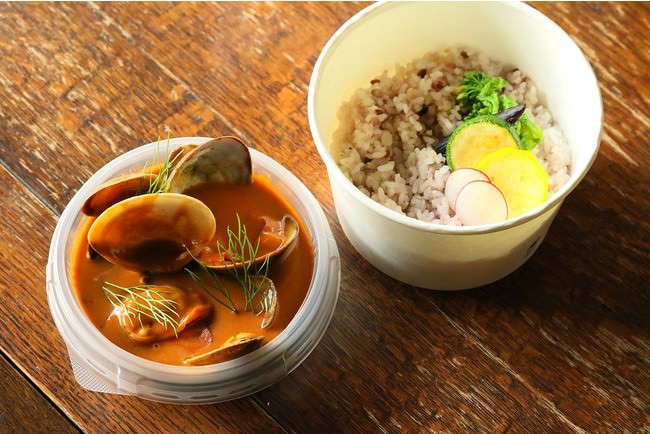 ブイヤベースカレー（貝3種）1,300円（税込）