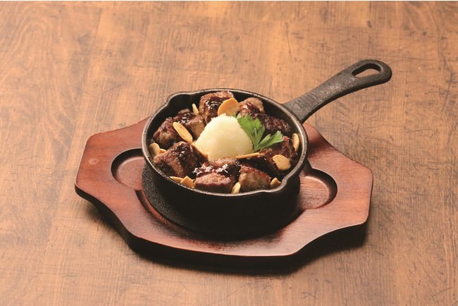 黒豆板醤香るおろしポン酢の サイコロステーキ　979円