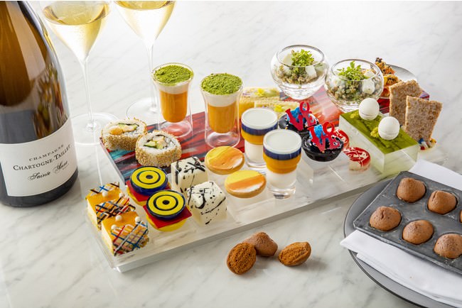 【TGI フライデーズ】今年の春も家族でTGI フライデーズ！YOUR PLACE TO CELEBRATE  お祝いは、フライデーズで！この春だけの“プレミアム・フライデーズ・サンデー”プレゼント