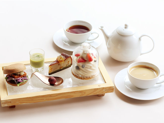 Beauty Sweets Afternoon Tea Plate Set