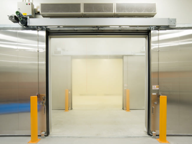 DS・Lヘッドクォーター内に完備する適応の冷凍庫