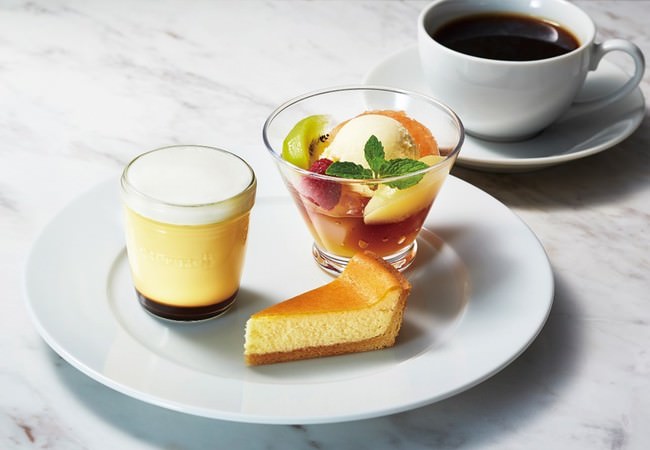 期間限定デザートプレートとお飲み物　価格：1,265円（本体価格：1,150円）