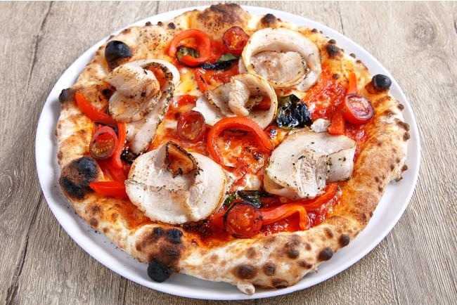 自家製ポルケッタのピッツァ ディアボラ　ランチセット1980円／単品1650円