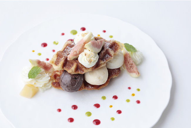 進化系ハイブリッドスイーツ「クロッフルサンド」