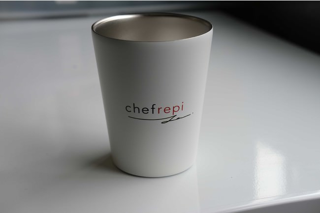 シェフレピ「オリジナル・タンブラー」（非売品）。