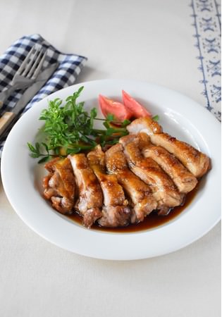 紅茶ソースの照り焼きチキン