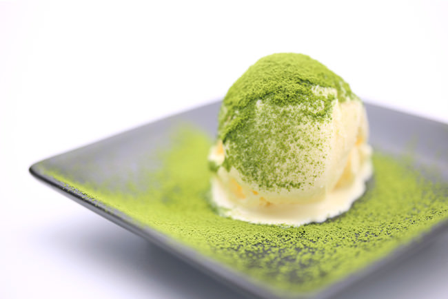 The MATCHA Modern アイスクリームとともに