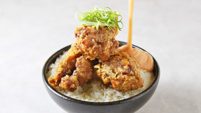 旨味唐揚げ明太とろろ丼