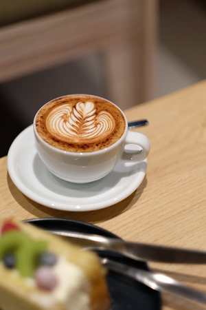 最高級品の国産フルーツを取り揃える和風フルーツパーラー「銀座 青果堂」　が9月28日（火）にオープン 1粒3万円の葡萄「ルビーロマン」を1日30食オープンより10日間限定発売